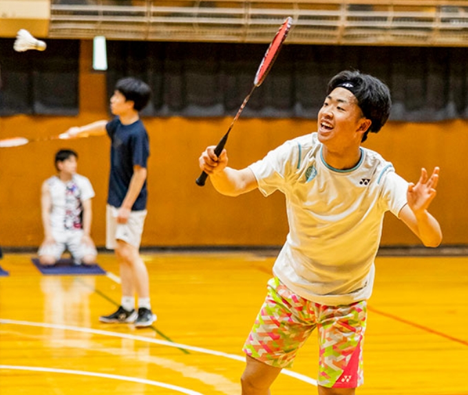 男子バドミントン部